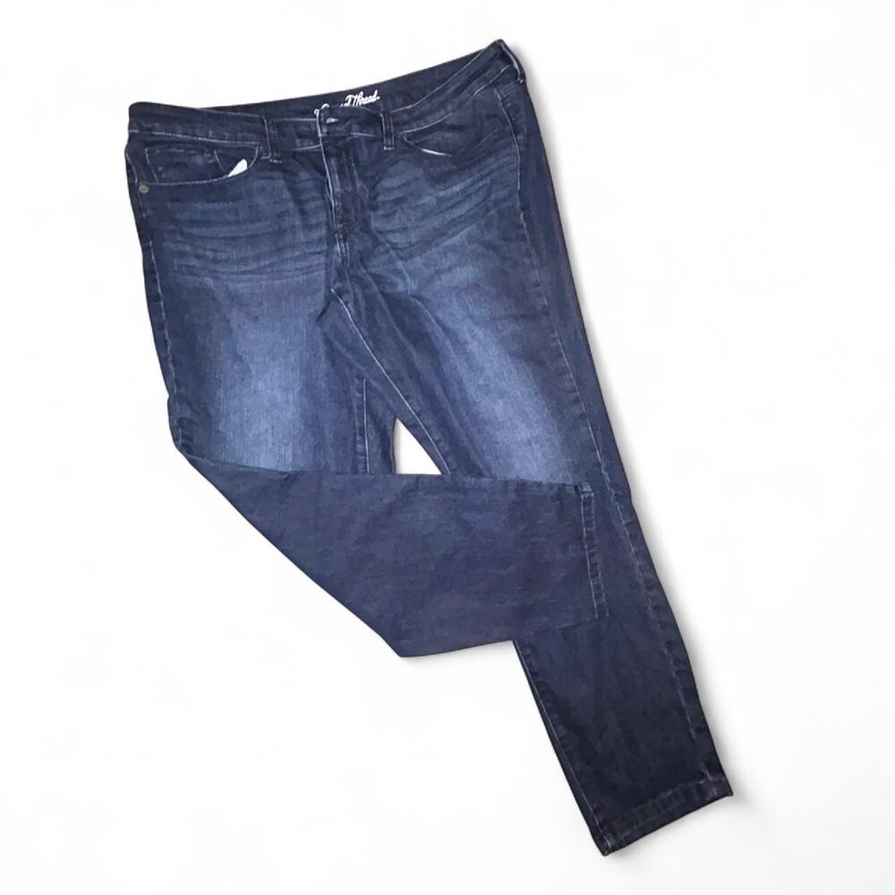 Universal-thread Women's Blue and Navy Jeans